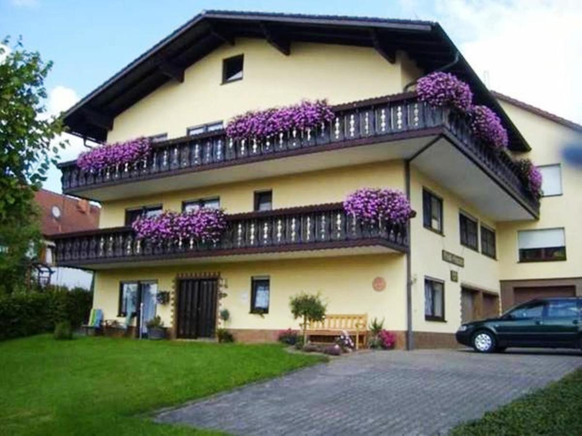 Ferienwohnung Am Limespfad Hesselbach Exterior foto